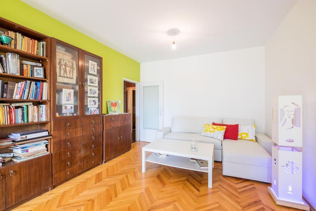Beautiful Flat In Central Location By Flat Mаnager Sofia Exterior foto